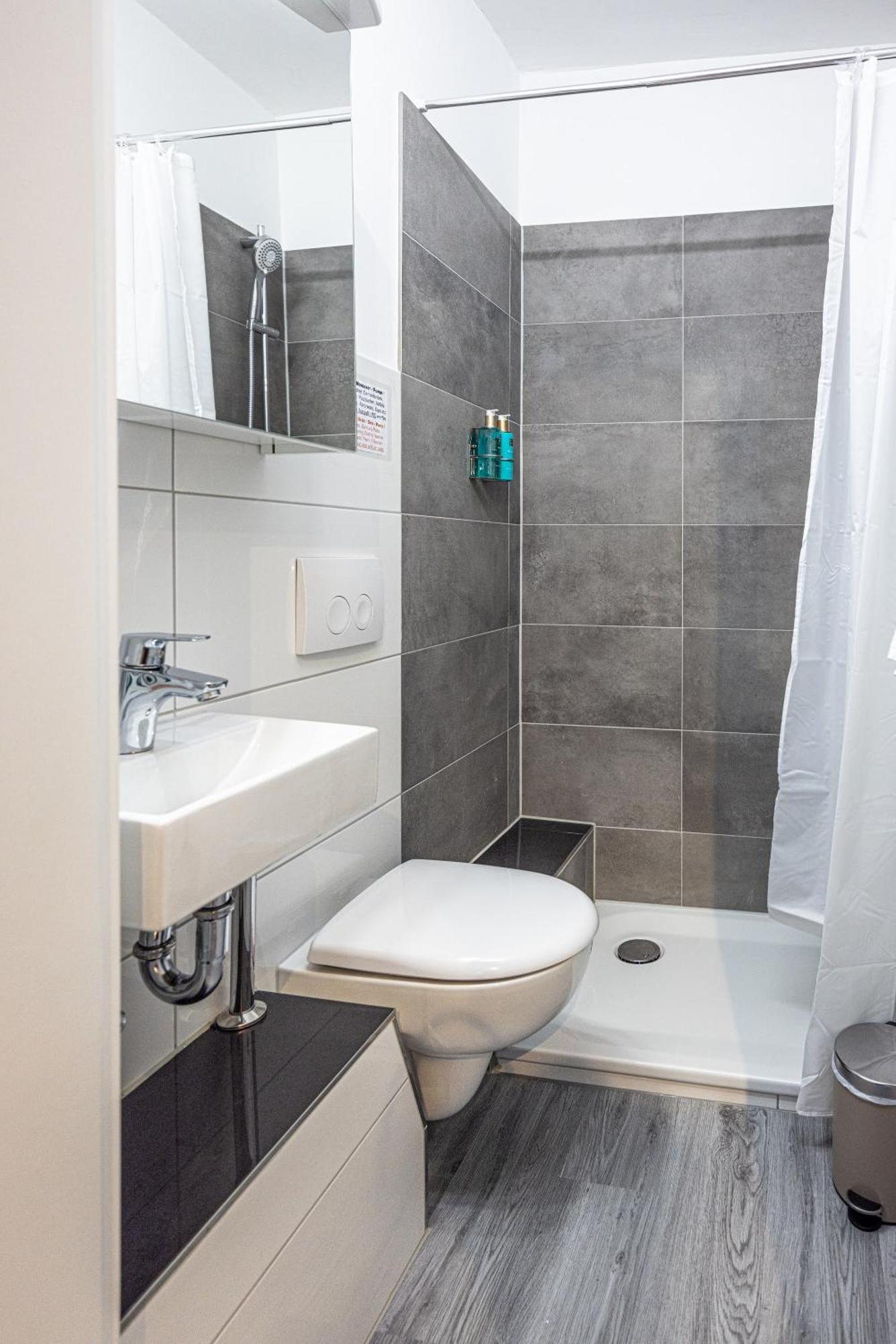Have-A-Nice-Stay - Souterrain, Kino An Der Natur, U-Bahn Nach Hamburg 400M - Baecker & Restaurants 500M - Lidl 800M - Zentrum 1,5Km Ahrensburg Extérieur photo