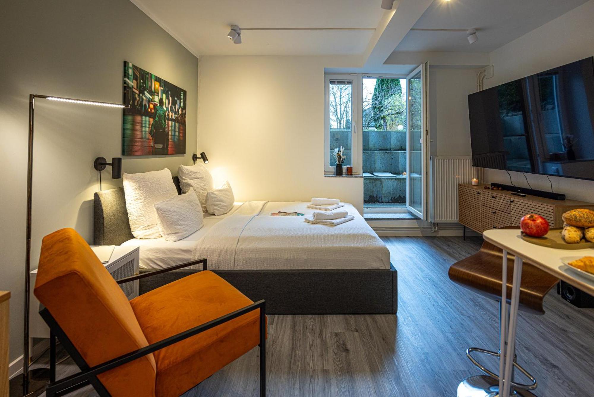 Have-A-Nice-Stay - Souterrain, Kino An Der Natur, U-Bahn Nach Hamburg 400M - Baecker & Restaurants 500M - Lidl 800M - Zentrum 1,5Km Ahrensburg Extérieur photo