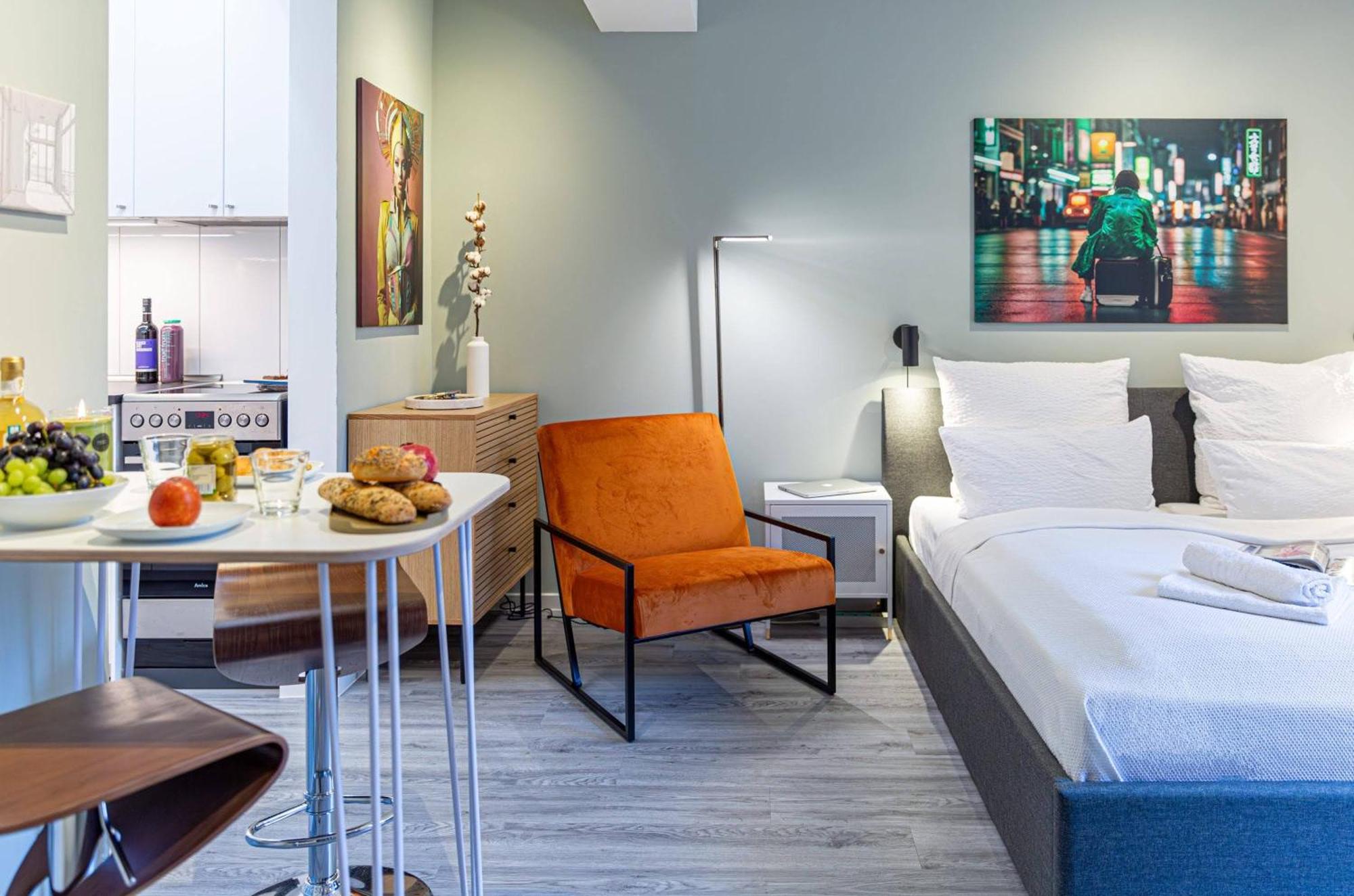 Have-A-Nice-Stay - Souterrain, Kino An Der Natur, U-Bahn Nach Hamburg 400M - Baecker & Restaurants 500M - Lidl 800M - Zentrum 1,5Km Ahrensburg Extérieur photo