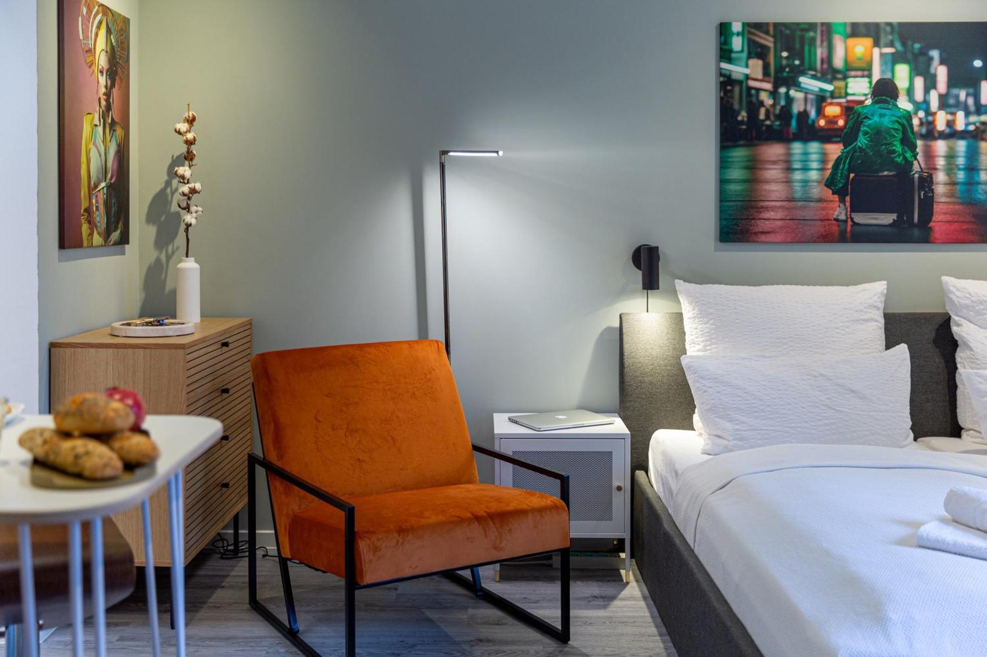 Have-A-Nice-Stay - Souterrain, Kino An Der Natur, U-Bahn Nach Hamburg 400M - Baecker & Restaurants 500M - Lidl 800M - Zentrum 1,5Km Ahrensburg Extérieur photo