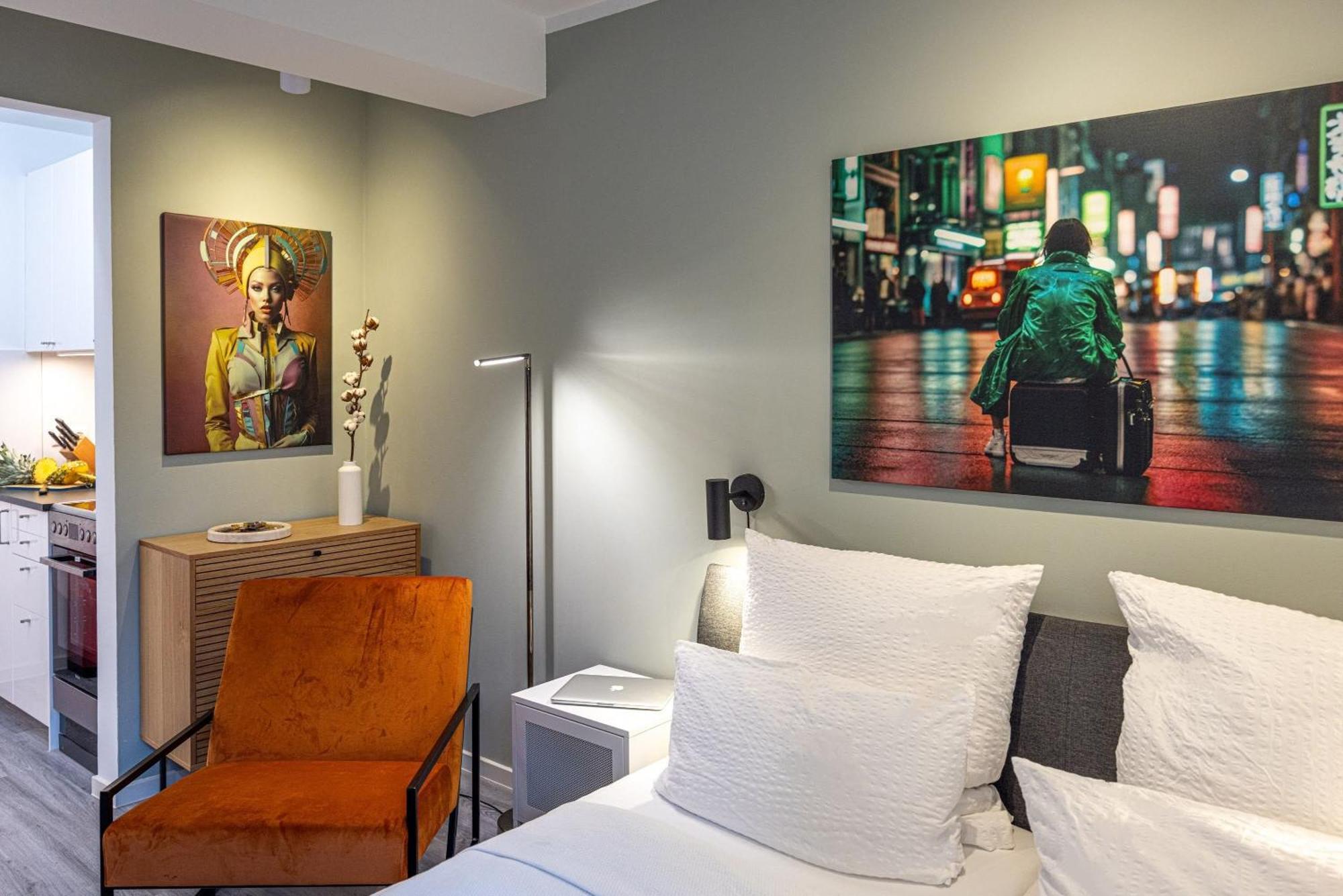 Have-A-Nice-Stay - Souterrain, Kino An Der Natur, U-Bahn Nach Hamburg 400M - Baecker & Restaurants 500M - Lidl 800M - Zentrum 1,5Km Ahrensburg Extérieur photo